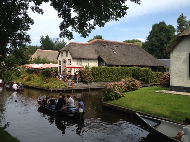Giethoorn -our last stop in Holland